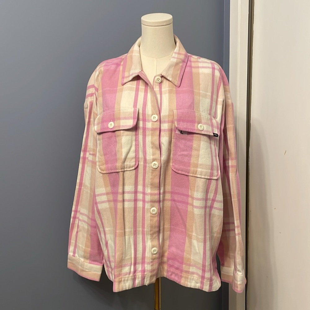 🆕 VANS Woven Plaid Jacket/ Shacket Pink and White Large Size